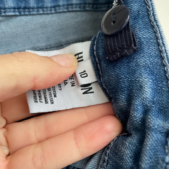 EUC, Hudson skinny jean size 10, cute functional front pockets! Waist adjustable - Picture 5 of 6